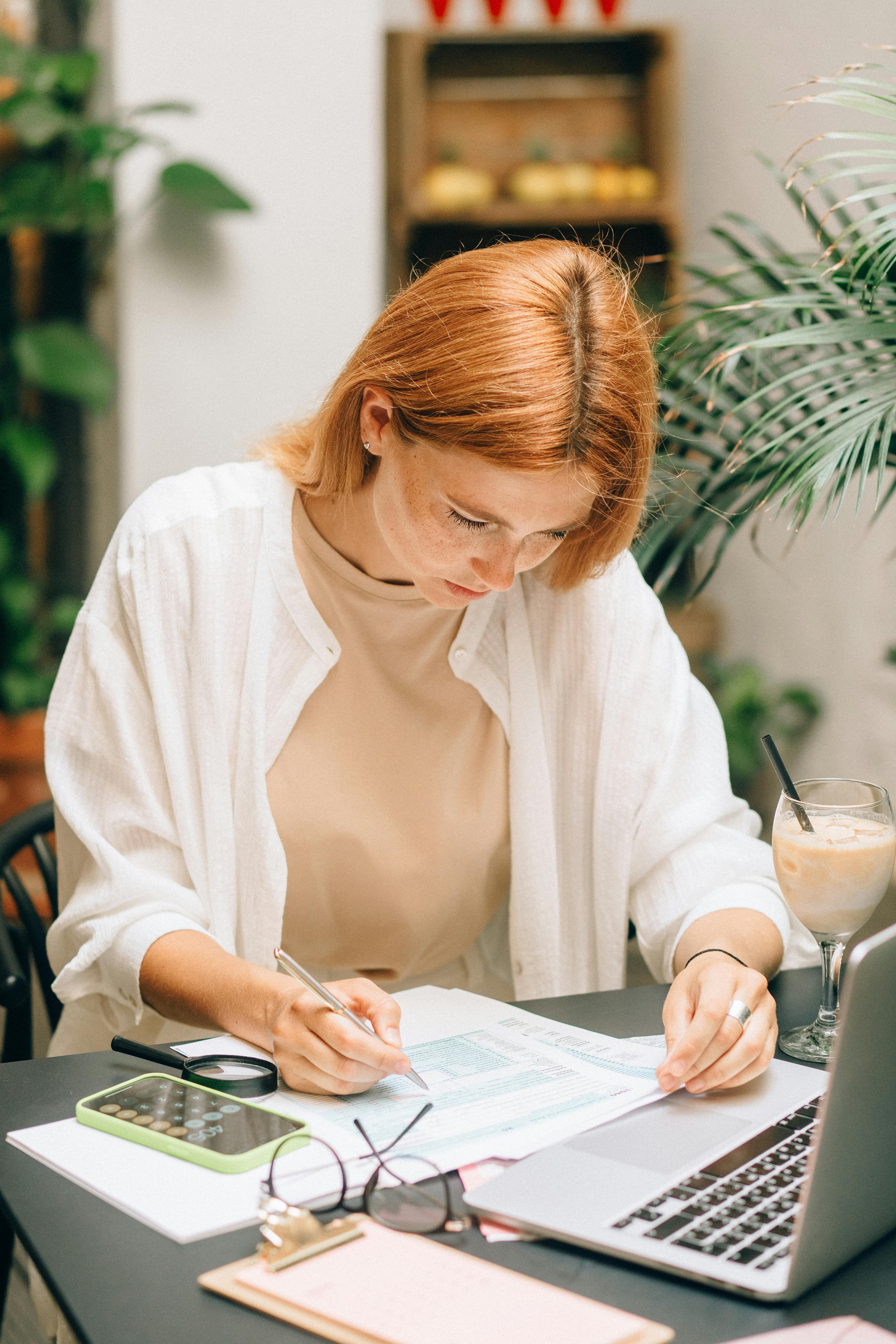 Servicii financiare profesionale